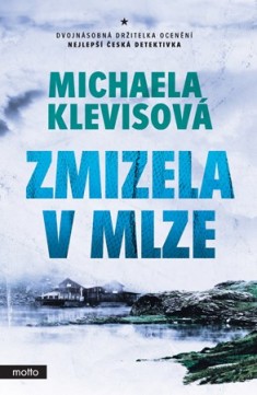 Zmizela v mlze CZ